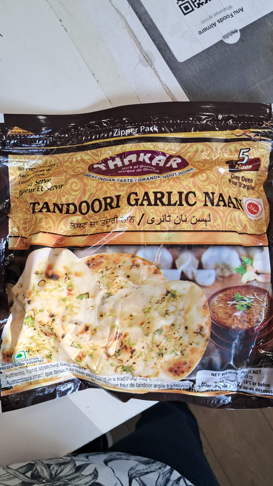 Thakar Tandoori Garlic Naan 425g